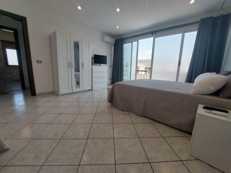 Il Sogno Delle Rose Apartment Nettuno Luaran gambar
