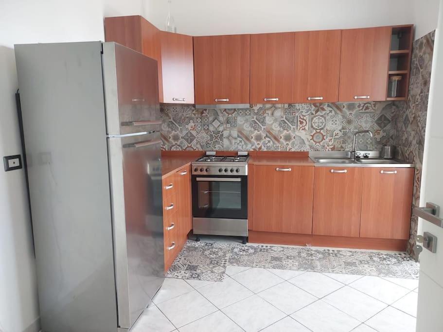 Il Sogno Delle Rose Apartment Nettuno Luaran gambar
