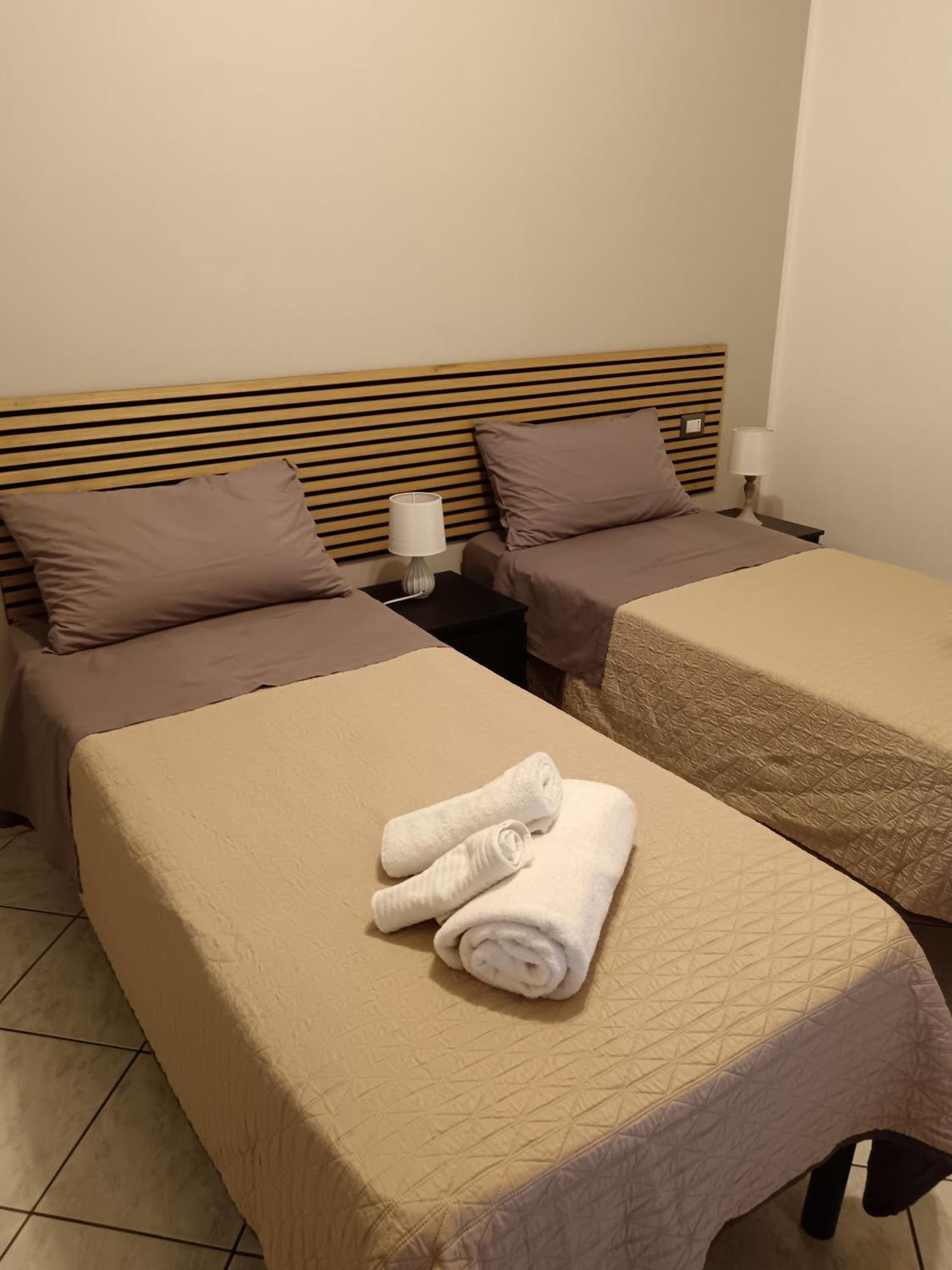 Il Sogno Delle Rose Apartment Nettuno Luaran gambar